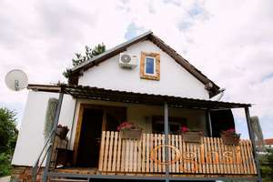 Prodajem kuću na Fruškoj gori