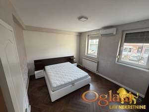 INĐIJA - INĐIJA - 94.00 m2