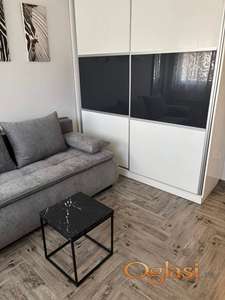 Lux garsonjera u strogom centru grada