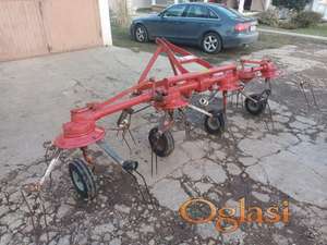 Rastresac rasturac pauk sena trave otkosa