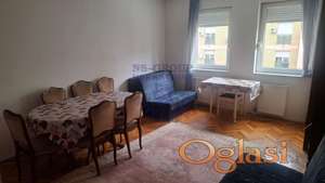 Izdaje se komforna garsonjera u srcu Nove Detelinare.