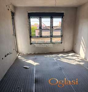 Sunčano orijentisan, odličnog rasporeda