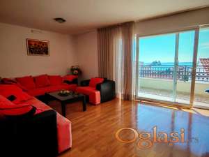 Dvosoban stan u Petrovcu sa panoramskim pogledom