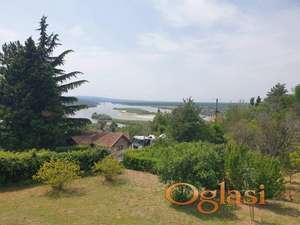 Krčedin  vikendica 76m2 HITNO!