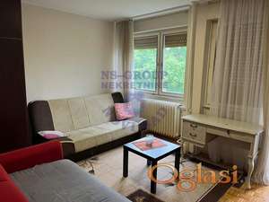 Odličan dvosoban stan na Limanu 3