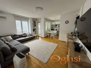 Fenomenalan stan na fenomenalnoj lokaciji – prilika koju ne smete propustiti!