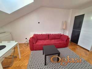 ODLIČNA LEPO NAMEŠTENA GARSONJERA 27M2 CENTAR-IZA RBILJE PIJACE, 270EU