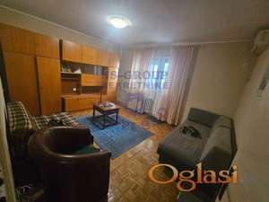 Odličan dvosoban stan kod Železničke stanice!