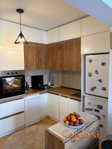 IZDAJE SE NOV, PRELEPO SREĐEN STAN – 40 m² | DVE TERASE |