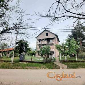 Velika Moštanica, Lipovačka, 219m2 ID#1470