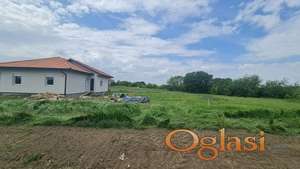 PLAC NA PRODAJU STARI BANOVCI