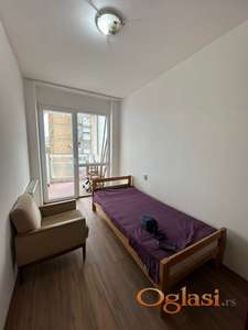 Povoljno dvoiposoban stan Novi Sad, Grbavica