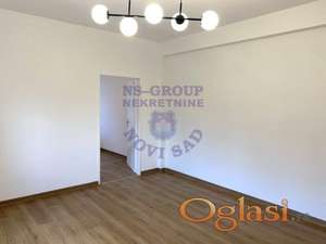 Izdaje se stan površine 52m2 na odličnoj i frekventnoj lokaciji u blizini Spensa, namenjen isključivo za poslovni prostor.