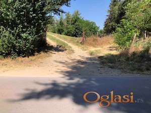 Plac do glavnog puta,blizu Dunava,Usije-Golubac
