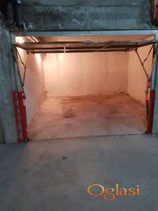 Izdajem garažu 19m2 na Podbari