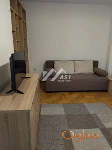 Izdaje se lepa garsonjera u blizini Centra !!-NISKI TROŠKOVI ID#6436