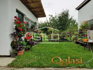 Uknjižena kuća sa garažom i placem, Pančevo! ID#1476