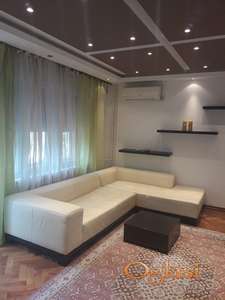 STAN - NOVI SAD - CENTAR - 46m2 - 196000 evra