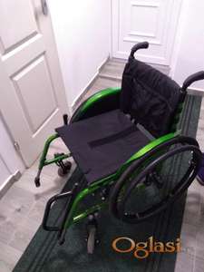 Aktivna invalidska kolica