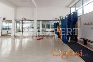 Ulični lokal 51m2 u blizini Narodnog Pozorišta