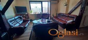 Nekretnina na top lokaciji Adamovićevog naselja.