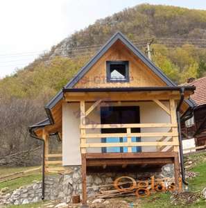 Prelepa vikendica na Tari