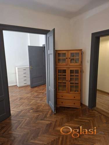 Fotografija stana 2 od 10