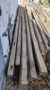 8m velike stare ručno tesane hrastove grede iz 1894 god