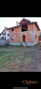 PRODAJA - Kuća u blizini centra Sremskih Karlovaca