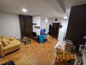 Novi Sad - Socijalno - Dostojevskog - jednoiposoban stan sa parkingom - useljivo od 01.01.2026. - 400 eura