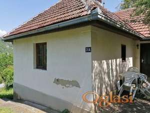 Prodajem kucu u mirnom delu , naselje Vrela. Za sve dodatne informacije pozvati broj 060 6334328  Dragana