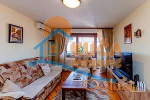 Stan na bulevaru Nemanjića, 2.5, 62 m2