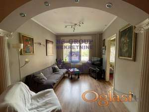 Izdaje se komforan dvosoban stan površine 58 m² na atraktivnoj lokaciji na Keju.