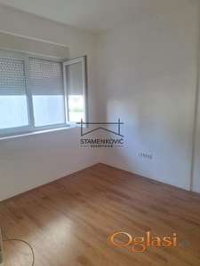 Prodaje se jednoiposoban stan na Novoj Detelinari ID#6944