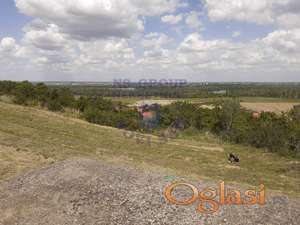 Plac sa pogledom na Dunav u Čereviću na prodaju