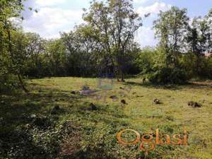 536061-Na prodaju građevinski plac na Mišeluku