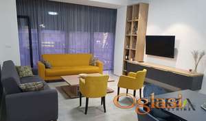 PRELEP TROSOBAN STAN U CENTRU GRADA 