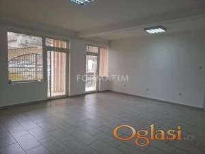 Mali Mokri Lug, poslovni prostor, 90m2 ID#2748