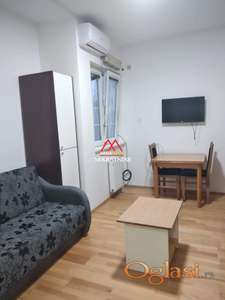 Garsonjera - 20m2 - Centar