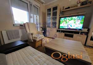 Prodaje se stan površine 63 m² na Novoj Detelinari