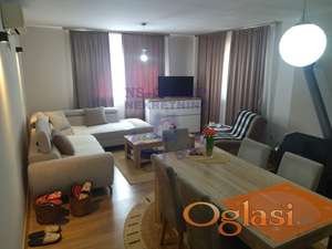 Komforan trosoban stan u Bukovcu