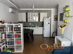 Bulevar Evrope, 65m2. Trosoban stan+garažno mesto ! 