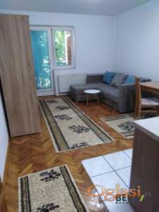  SKROZ NAMEŠTENA GARSONJERA, SOCIJALNO