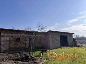 Kuca u Djurdjevu, prelep plac!