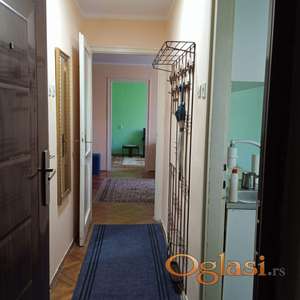 DETELINARA DVOSOBAN NAMEŠTEN