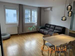 Izdaje se prelep stan na Adicama 