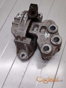 Fiat 500x nosač motora desni 1.4 multiair 140 ks