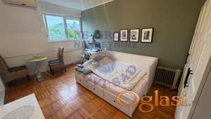 Odlična nameštena garsonjera- Bulevar!