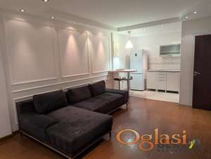  LEPO NAMEŠTEN DVOSOBAN STAN NA GRBAVICI