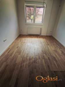 Uknjižena garsonjera 23m² – Šajkaška ulica (Može kredit)